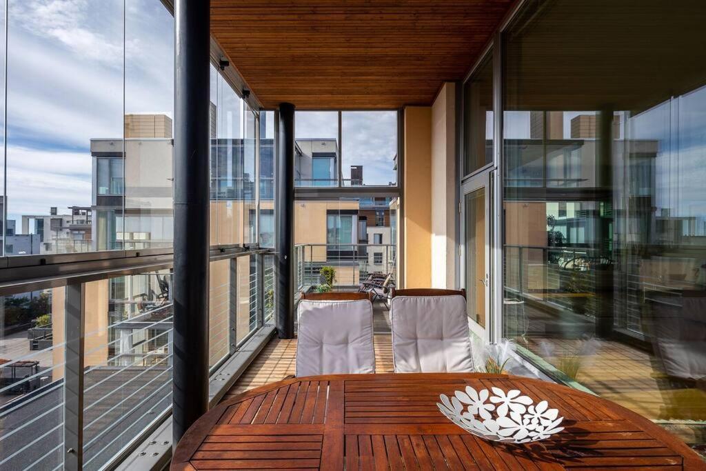 Spacious Home With Four Terrace, Sauna, Sea View Helsinki Ngoại thất bức ảnh